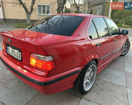 Червоний БМВ 3 Серія, об'ємом двигуна 2 л та пробігом 400 тис. км за 3600 $, фото 7 на Automoto.ua