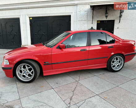 Червоний БМВ 3 Серія, об'ємом двигуна 2 л та пробігом 400 тис. км за 3600 $, фото 1 на Automoto.ua
