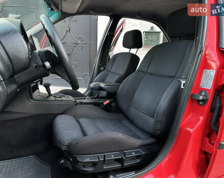 Червоний БМВ 3 Серія, об'ємом двигуна 2 л та пробігом 400 тис. км за 3600 $, фото 20 на Automoto.ua