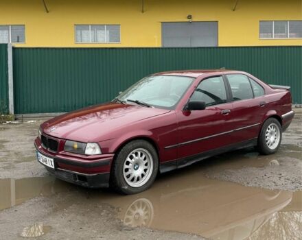 Красный БМВ 3 Серия, объемом двигателя 1.8 л и пробегом 500 тыс. км за 2250 $, фото 5 на Automoto.ua