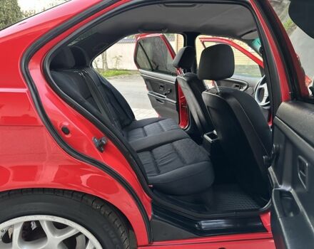 Красный БМВ 3 Серия, объемом двигателя 2 л и пробегом 200 тыс. км за 3600 $, фото 14 на Automoto.ua