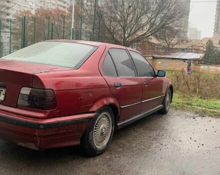 Красный БМВ 3 Серия, объемом двигателя 0 л и пробегом 360 тыс. км за 1660 $, фото 2 на Automoto.ua