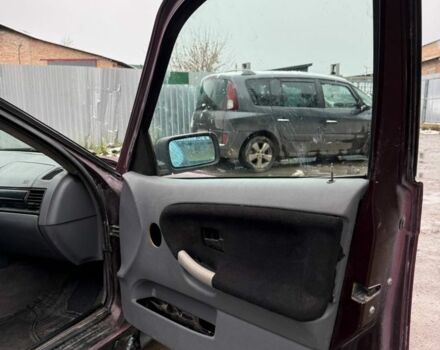 Красный БМВ 3 Серия, объемом двигателя 1.8 л и пробегом 500 тыс. км за 2250 $, фото 11 на Automoto.ua