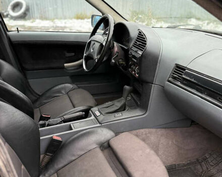 Красный БМВ 3 Серия, объемом двигателя 1.8 л и пробегом 500 тыс. км за 2200 $, фото 8 на Automoto.ua