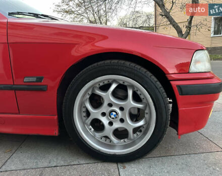 Червоний БМВ 3 Серія, об'ємом двигуна 2 л та пробігом 400 тис. км за 3600 $, фото 11 на Automoto.ua