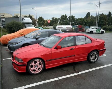 Красный БМВ 3 Серия, объемом двигателя 2 л и пробегом 1000 тыс. км за 6800 $, фото 1 на Automoto.ua