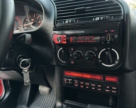 Красный БМВ 3 Серия, объемом двигателя 2 л и пробегом 200 тыс. км за 3600 $, фото 19 на Automoto.ua