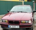 Красный БМВ 3 Серия, объемом двигателя 1.8 л и пробегом 500 тыс. км за 2250 $, фото 1 на Automoto.ua