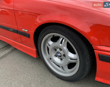 Червоний БМВ 3 Серія, об'ємом двигуна 2 л та пробігом 917 тис. км за 4665 $, фото 5 на Automoto.ua
