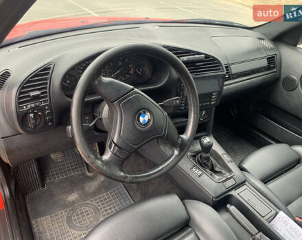 Червоний БМВ 3 Серія, об'ємом двигуна 2 л та пробігом 917 тис. км за 4665 $, фото 13 на Automoto.ua