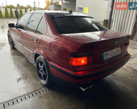 Червоний БМВ 3 Серія, об'ємом двигуна 1.6 л та пробігом 115 тис. км за 2400 $, фото 4 на Automoto.ua