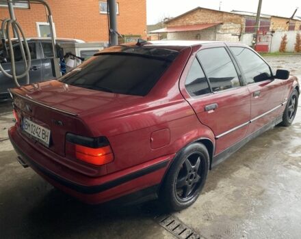 Червоний БМВ 3 Серія, об'ємом двигуна 1.6 л та пробігом 115 тис. км за 2400 $, фото 3 на Automoto.ua