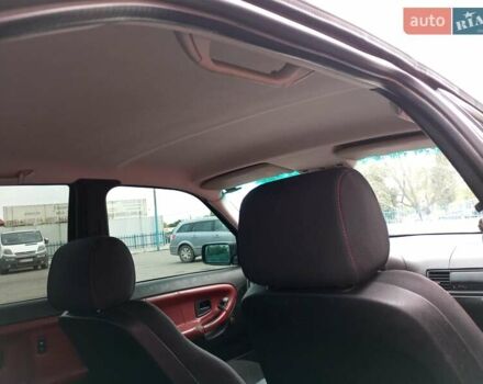 Красный БМВ 3 Серия, объемом двигателя 1.99 л и пробегом 350 тыс. км за 3400 $, фото 7 на Automoto.ua