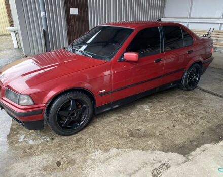 Червоний БМВ 3 Серія, об'ємом двигуна 1.6 л та пробігом 115 тис. км за 2400 $, фото 7 на Automoto.ua