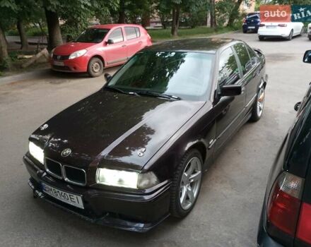 Красный БМВ 3 Серия, объемом двигателя 1.99 л и пробегом 350 тыс. км за 3400 $, фото 11 на Automoto.ua