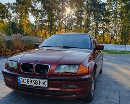 Красный БМВ 3 Серия, объемом двигателя 1.9 л и пробегом 300 тыс. км за 3000 $, фото 8 на Automoto.ua