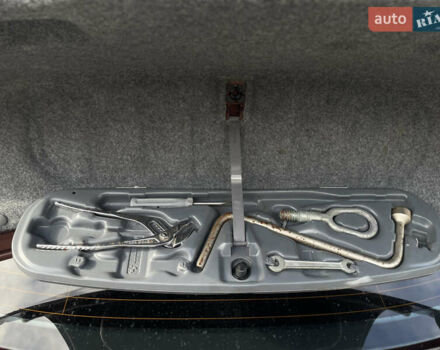 Красный БМВ 3 Серия, объемом двигателя 2.2 л и пробегом 282 тыс. км за 4900 $, фото 19 на Automoto.ua