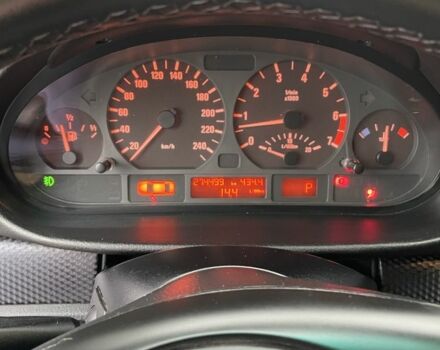 Червоний БМВ 3 Серія, об'ємом двигуна 2.5 л та пробігом 274 тис. км за 6700 $, фото 16 на Automoto.ua