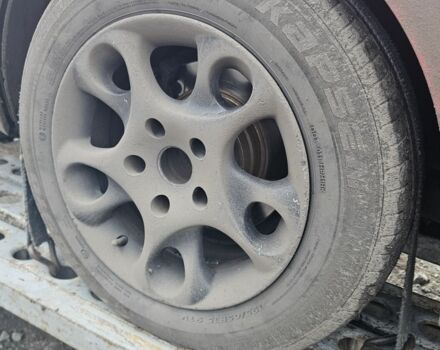 Красный БМВ 3 Серия, объемом двигателя 1.8 л и пробегом 400 тыс. км за 953 $, фото 3 на Automoto.ua