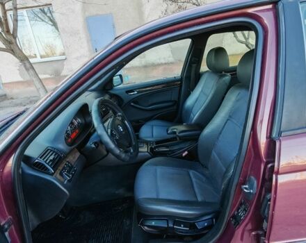 Красный БМВ 3 Серия, объемом двигателя 1.8 л и пробегом 245 тыс. км за 4999 $, фото 11 на Automoto.ua