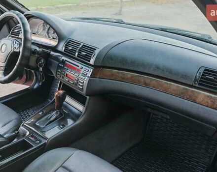 Красный БМВ 3 Серия, объемом двигателя 1.8 л и пробегом 260 тыс. км за 4999 $, фото 12 на Automoto.ua