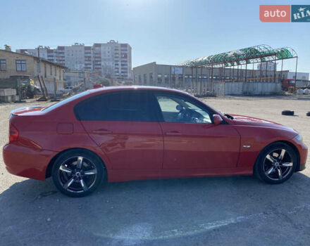 Красный БМВ 3 Серия, объемом двигателя 2 л и пробегом 287 тыс. км за 6838 $, фото 5 на Automoto.ua