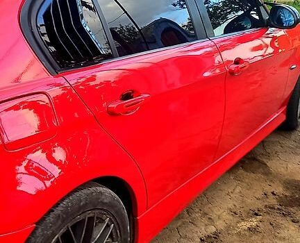 Красный БМВ 3 Серия, объемом двигателя 2 л и пробегом 170 тыс. км за 6500 $, фото 5 на Automoto.ua