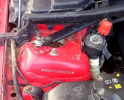 Красный БМВ 3 Серия, объемом двигателя 2 л и пробегом 170 тыс. км за 6500 $, фото 3 на Automoto.ua