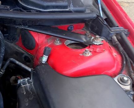 Красный БМВ 3 Серия, объемом двигателя 2 л и пробегом 170 тыс. км за 6500 $, фото 1 на Automoto.ua