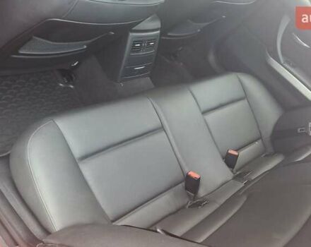 Красный БМВ 3 Серия, объемом двигателя 3 л и пробегом 140 тыс. км за 10300 $, фото 16 на Automoto.ua