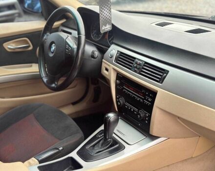 Красный БМВ 3 Серия, объемом двигателя 1.8 л и пробегом 310 тыс. км за 6600 $, фото 7 на Automoto.ua