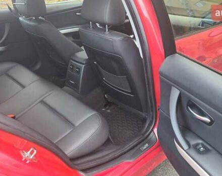 Красный БМВ 3 Серия, объемом двигателя 3 л и пробегом 140 тыс. км за 10300 $, фото 17 на Automoto.ua