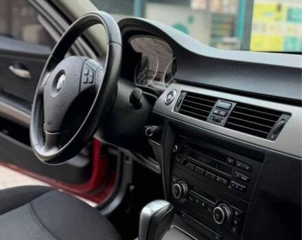 Красный БМВ 3 Серия, объемом двигателя 2 л и пробегом 250 тыс. км за 6000 $, фото 5 на Automoto.ua