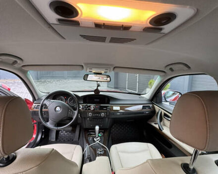 Красный БМВ 3 Серия, объемом двигателя 2.5 л и пробегом 312 тыс. км за 8008 $, фото 15 на Automoto.ua