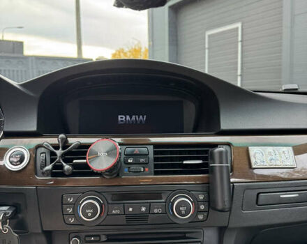 Красный БМВ 3 Серия, объемом двигателя 2.5 л и пробегом 312 тыс. км за 8008 $, фото 16 на Automoto.ua