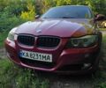Красный БМВ 3 Серия, объемом двигателя 2 л и пробегом 300 тыс. км за 7500 $, фото 1 на Automoto.ua