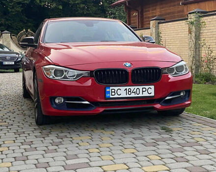 БМВ 3 Серия 2012 в Львове на Automoto.ua Красный БМВ 3 Серия, объемом двигателя 2 л и пробегом 213 тыс. км за 12499 $, фото 3 на Automoto.ua