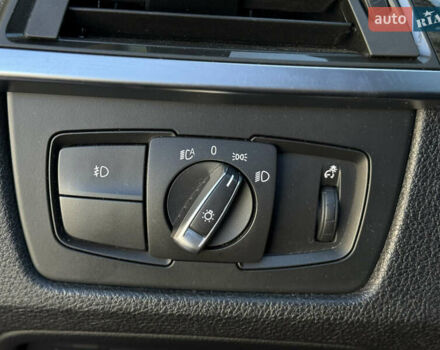 БМВ 3 Серія 2012 у Одесі на Automoto.ua Червоний БМВ 3 Серія, об'ємом двигуна 2.98 л та пробігом 154 тис. км за 17900 $, фото 53 на Automoto.ua