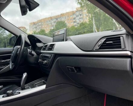 Красный БМВ 3 Серия, объемом двигателя 2 л и пробегом 226 тыс. км за 10500 $, фото 9 на Automoto.ua