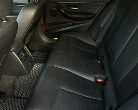 Красный БМВ 3 Серия, объемом двигателя 2 л и пробегом 174 тыс. км за 12700 $, фото 11 на Automoto.ua