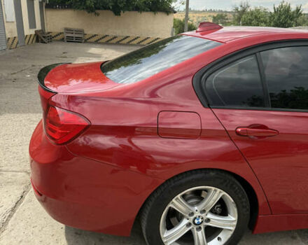 Красный БМВ 3 Серия, объемом двигателя 2 л и пробегом 240 тыс. км за 14999 $, фото 7 на Automoto.ua