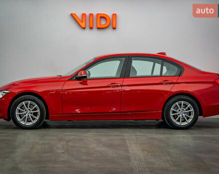 Красный БМВ 3 Серия, объемом двигателя 2 л и пробегом 124 тыс. км за 14705 $, фото 2 на Automoto.ua