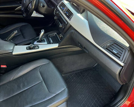 Красный БМВ 3 Серия, объемом двигателя 2 л и пробегом 240 тыс. км за 14999 $, фото 16 на Automoto.ua