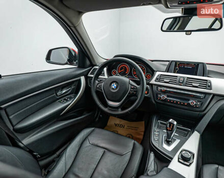 Красный БМВ 3 Серия, объемом двигателя 2 л и пробегом 124 тыс. км за 14705 $, фото 10 на Automoto.ua