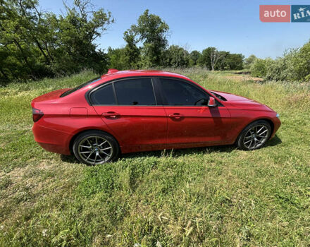 Красный БМВ 3 Серия, объемом двигателя 2 л и пробегом 144 тыс. км за 13500 $, фото 2 на Automoto.ua