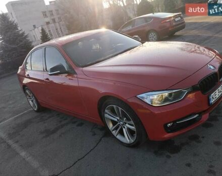 Красный БМВ 3 Серия, объемом двигателя 2 л и пробегом 113 тыс. км за 15499 $, фото 4 на Automoto.ua