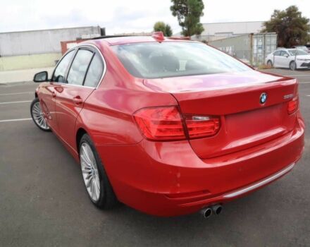 Красный БМВ 3 Серия, объемом двигателя 2 л и пробегом 79 тыс. км за 3300 $, фото 4 на Automoto.ua