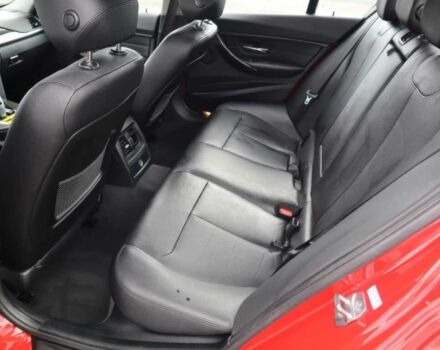 Красный БМВ 3 Серия, объемом двигателя 2 л и пробегом 79 тыс. км за 3300 $, фото 12 на Automoto.ua