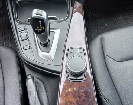 Червоний БМВ 3 Серія, об'ємом двигуна 2 л та пробігом 137 тис. км за 13800 $, фото 28 на Automoto.ua