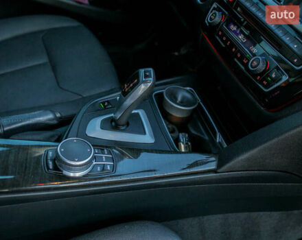 Червоний БМВ 3 Серія, об'ємом двигуна 2 л та пробігом 164 тис. км за 17500 $, фото 9 на Automoto.ua